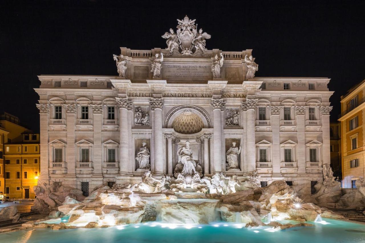 Heart Palace Fontana Di Trevi Рим Экстерьер фото